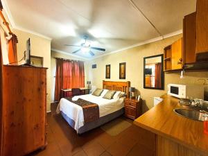 Just Tiffany Guest House & Conference Facility