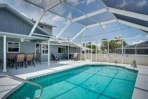 Port Charlotte Vacation Rental Screened-In Lanai! - Arcadia