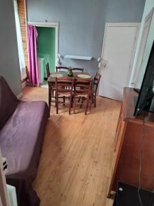 Appartements Le nid douillet Rustique Linge fourni : photos des chambres