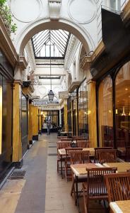 Sophisticated Gem in the Heart of Paris - 107m2