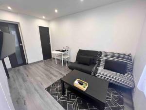 Appartements Beau T2 a Arcueil proche RER B. : photos des chambres