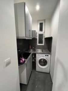 Appartements Beau T2 a Arcueil proche RER B. : photos des chambres