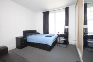 Marylebone Stays Steps from Baker Street