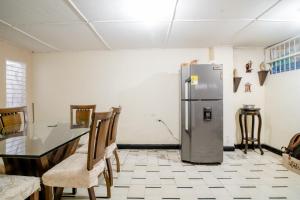 HABITACION PRIVADA EN CASA DE MIS PADRES