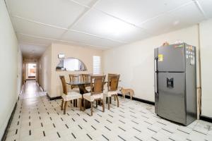 HABITACION PRIVADA EN CASA DE MIS PADRES