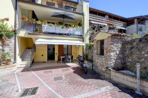 Appartamento con 2 Camere da Letto