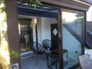 Maisons de vacances Petite maison avec piscine a 500m de la plage : Maison 2 Chambres