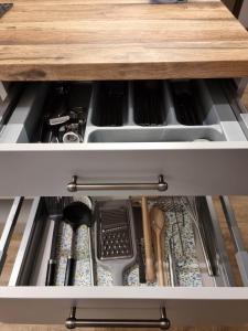 Velké studio na Velkém náměstí s vybavenou kuchyní