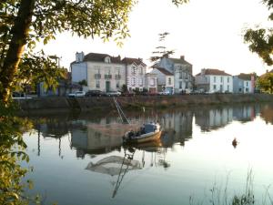 Maisons d'hotes La Maison Bleue : photos des chambres