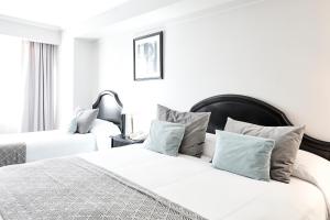 Plaza Real Suites Hotel