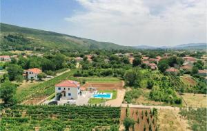 Villa Modriola heated Pool