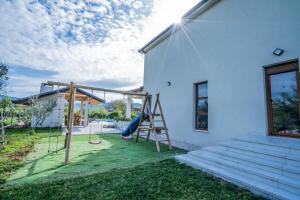 Villa Modriola with heated pool in Donji Proložac - Imotski