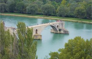 Maisons de vacances Amazing Home In Avignon With Outdoor Swimming Pool, Wifi And 3 Bedrooms : photos des chambres