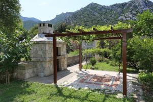 Holiday apartments Duba Peljeska, Peljesac - 10231