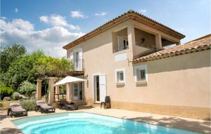 Maisons de vacances Amazing home in Callian with Outdoor swimming pool, WiFi and 3 Bedrooms : photos des chambres