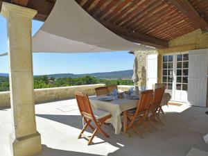 Villas Villa in Roussillon with Private Pool : photos des chambres
