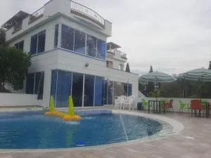 Casa Quinta Familiar Castillo 2020 - Nilo