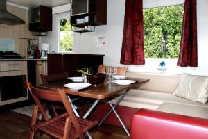 Campings Mobilhome « Nougat Road » : photos des chambres