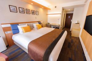 Floral Hotel East Shinsaibashi