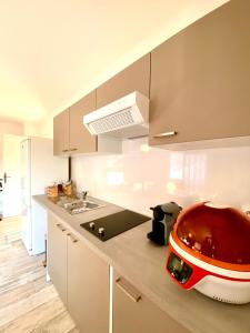 Sejours chez l'habitant Appartement renove 80 m2 : photos des chambres