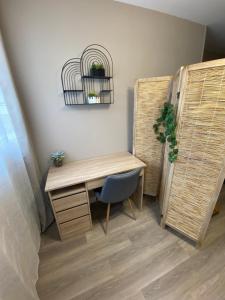 Appartement 1 chambre ambiance tropicale - centre de Bourbourg, terrasse privée