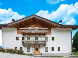 Apartment in Gattererberg near Ski Slopes