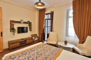 Two-Bedroom Apartment room in CUMBALI FLAT