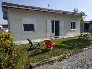 Maisons de vacances Maison T3 avec jardin : Maison 2 Chambres