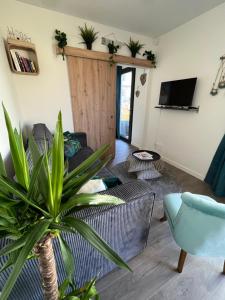 Appartements Charmante maison a 2 pas de la mer avec son jardin pour 2 adultes et 2 enfants : photos des chambres