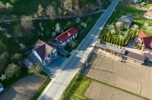 CASA DE LA MUNTE - Poiana Teiului