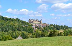 Maisons de vacances Beautiful home in Atur with Outdoor swimming pool, WiFi and 3 Bedrooms : photos des chambres