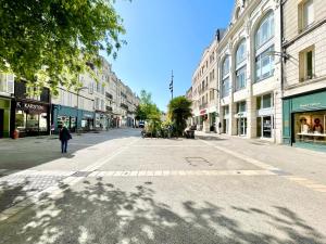 Niort - Hyper-Centre - Appartements en Duplex ou Triplex - Wifi Fibre - NOUVEAU : photos des chambres