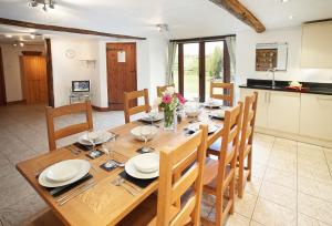 Lower Curscombe Barn