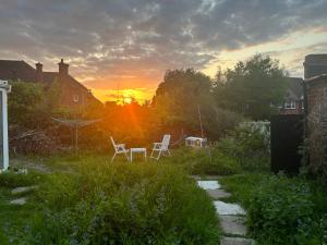 Mini cabin in a quiet area