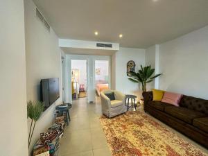 Appartement met privé dakterras 50 meter van zee in Javea!