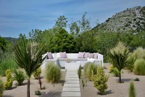 Villa Nebesi with pool and jacuzzi