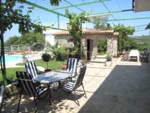 Apartments Fičur with Swimming Pool & Grill, Portorož