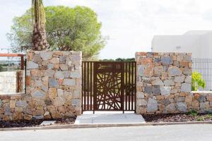 Preciosa villa con la piscina en las Colinas