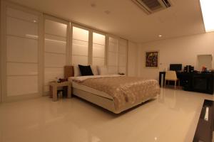 Phòng Premium Giường đôi (Premium Double Room)
