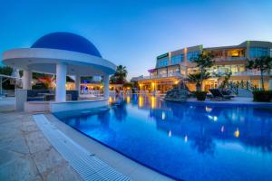 One Bedroom Apartment in Caesar Resort & SPA, Long Beach