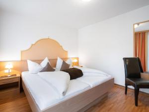 Apartment Rosa-10 by Interhome