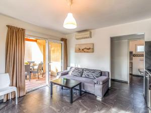 Apartment Residence Marina di Favone- T3- 4-6 pers-4 by Interhome