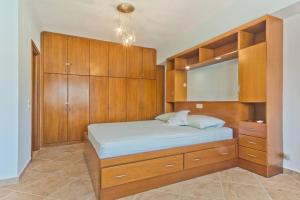 Crystal Chateau: Μaisonette above the sea