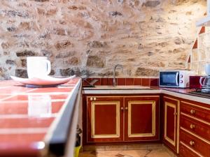 Apartment La Bergerie de Sainte Croix by Interhome