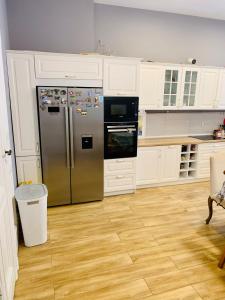 1 Bedroom Lux Apartment Center Vincent