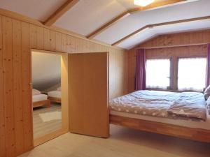 Apartment Chalet Vamika by Interhome