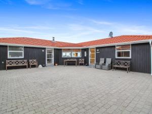 Holiday Home Garbine - 400m from the sea by Interhome