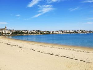 Maisons de vacances Holiday Home Les Agapanthes by Interhome : photos des chambres
