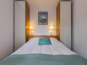 Apartment Le Bourret-4 by Interhome