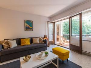 Apartment Le Bourret-4 by Interhome